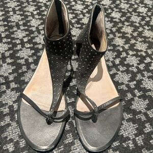 Kenneth Cole Women's Black Studded Sandals size 10